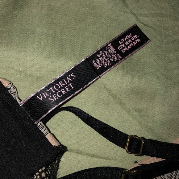 Victoria’s Secret bralett - Picture 3 of 4